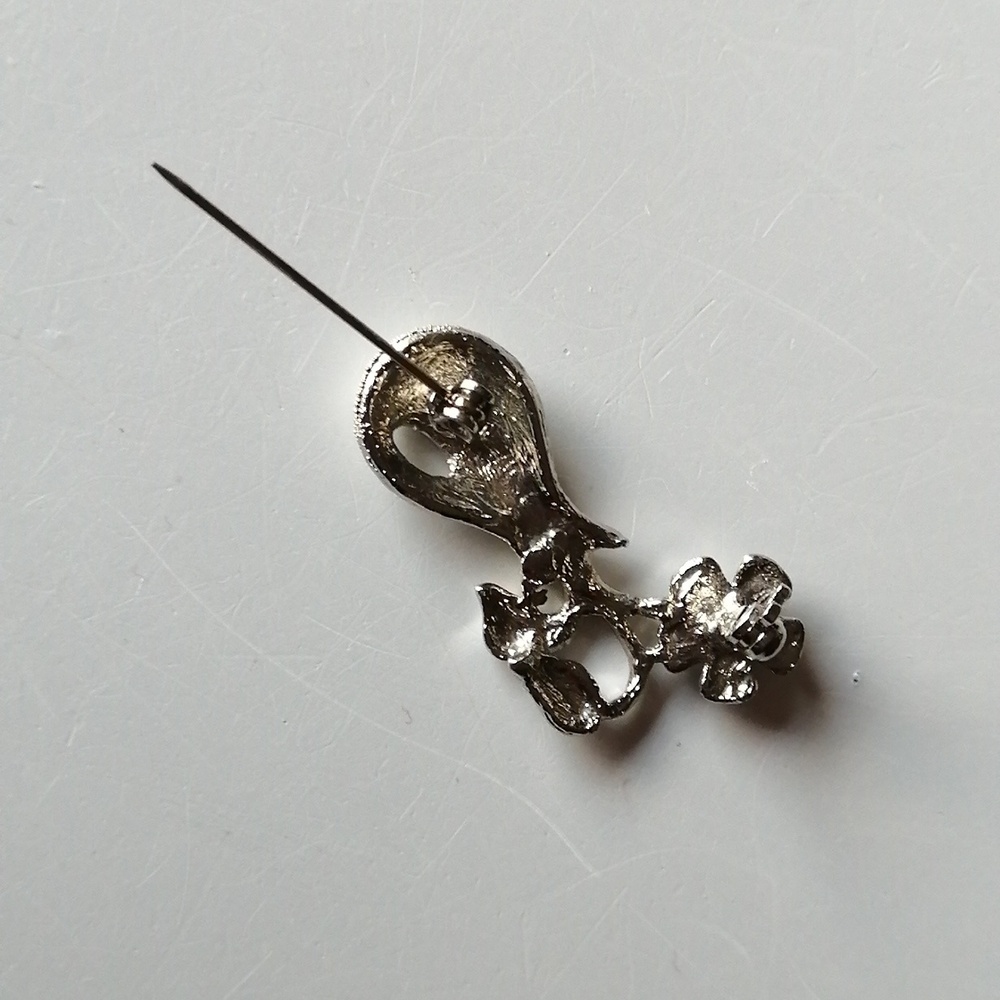 ✴️3/$25✴️Vintage Brooch Unisex Flower Vase Clear & Blue Diamanté Silverton - Picture 6 of 7